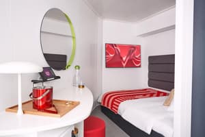 Virgin Voyages Accommodation Solo Sea View 5.jpg